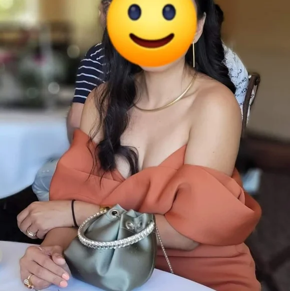 RESERVE FOR MY FRIEND..14k stick earings - Picture 2 of 4